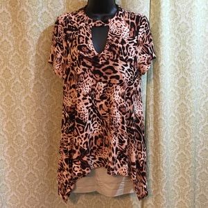 Jennifer Lopez sharkbite tunic